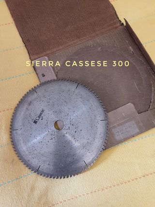 Conjunto de siete sierras variadas