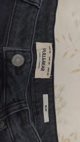Pantalón vaquero negro talla 48
