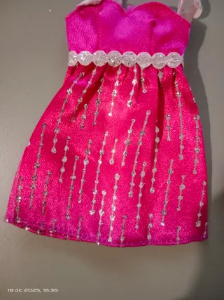 Vestido Barbie Fucsia con Accesorios