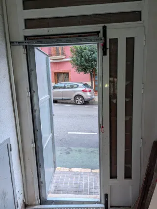 Puerta Seguridad Antiokupa en (Aspe)