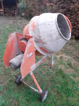 Hormigonera eléctrica 140L