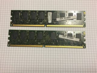 2x RAM Rendition 2GB DDR2 PC640
