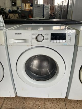 Máquinas de lavar roupa em perfeito estado!