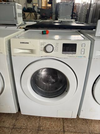 Máquinas de lavar roupa em perfeito estado!