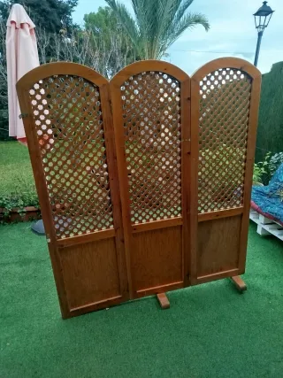 Mampara 3 hojas madera y palillería