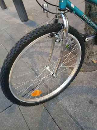 Bicicleta MTB color azul