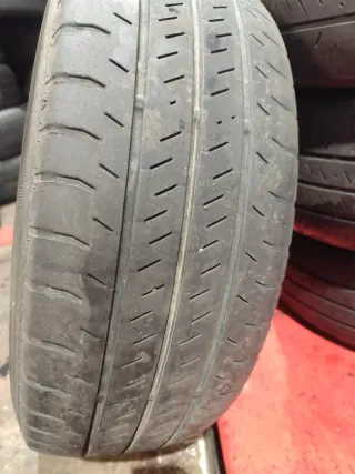 Llantas Ford Transit 15 con Neumáticos