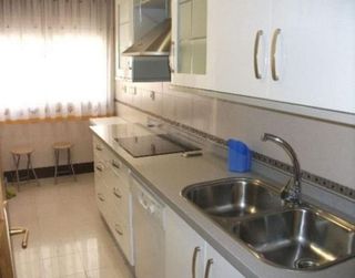 Piso en alquiler en Ollerías - San Cayetano en Córdoba