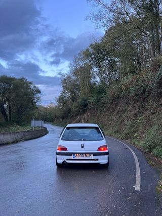 Peugeot 106
