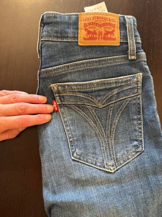 Pantalones Levi's varios estilos y tallas