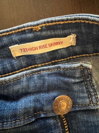 Pantalones Levi's varios estilos y tallas