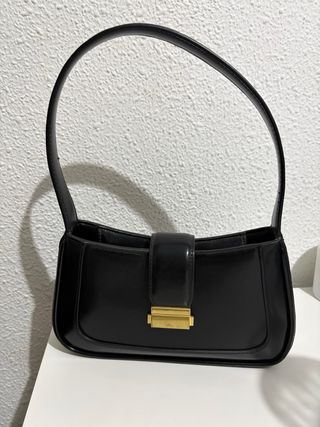 Bolso de hombro negro