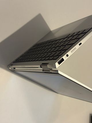 HP Elitebook Folio 1040 G8 i5 Argento