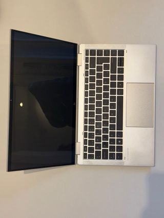 HP Elitebook Folio 1040 G8 i5 Argento