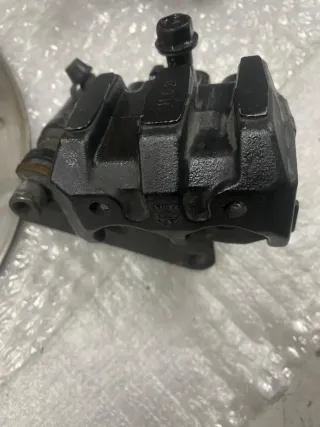 Disco Freno Trasero Daelim S3 + Pinza