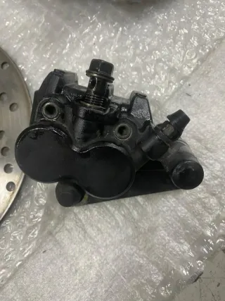 Disco Freno Trasero Daelim S3 + Pinza