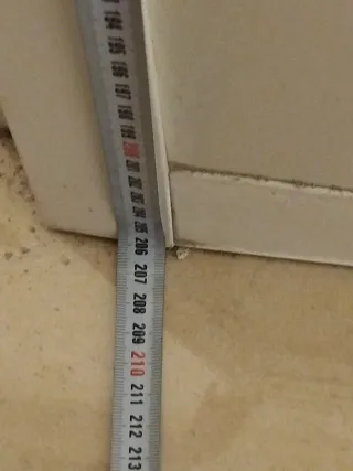 Puerta aluminio con palillería