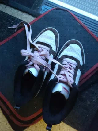 Zapatillas Lefties Marrones y Blancas