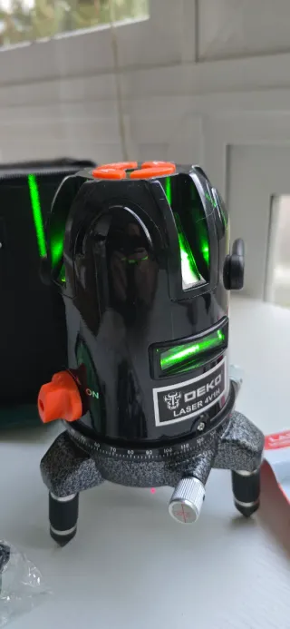 Nivel Láser DEKO