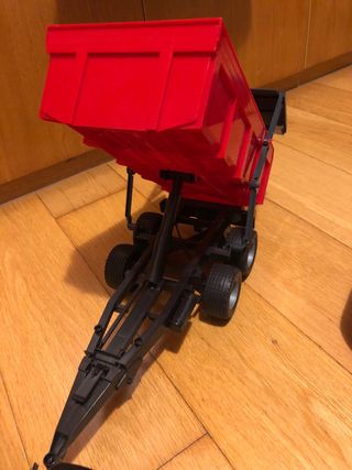 Tractor Massey Ferguson 7480 con remolque