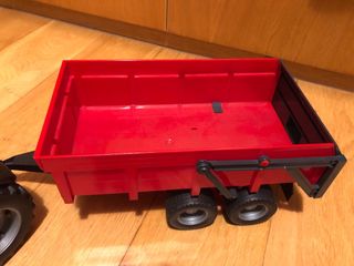 Tractor Massey Ferguson 7480 con remolque