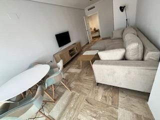 Piso en alquiler en Huerta de la Reina - Trassierra en Córdoba