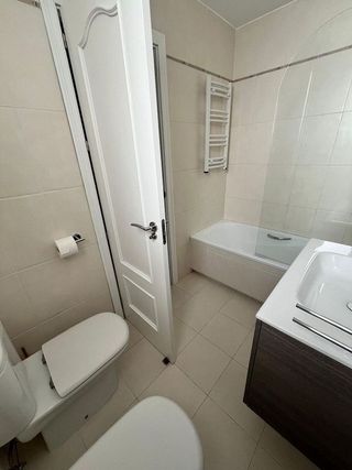 Piso en alquiler en Huerta de la Reina - Trassierra en Córdoba