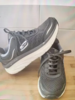 Deportivas Skechers Negro/Morado Talla X