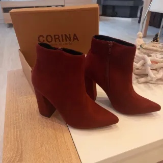Botines CORINA granates tacón ancho