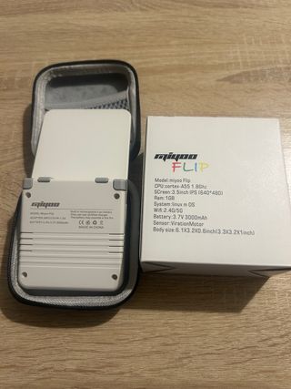Miyoo Flip V2
