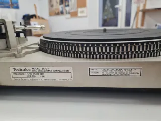 Plato Technics SL-D3 Funciona Falta cápsula