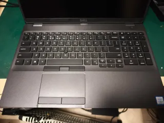 Portátil Dell Latitude 5500 Negro/Plata