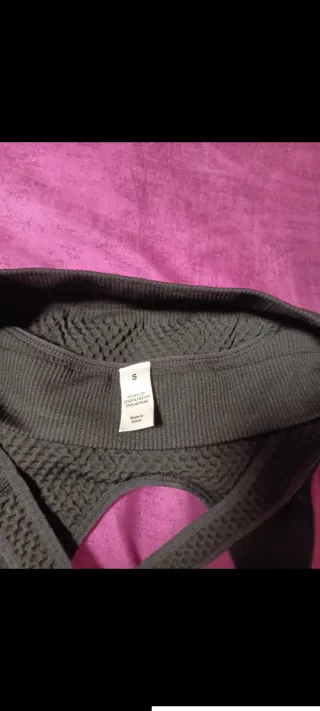 Conjunto deportivo mujer negro y blanco