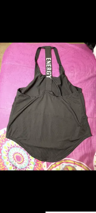 Conjunto deportivo mujer negro y blanco