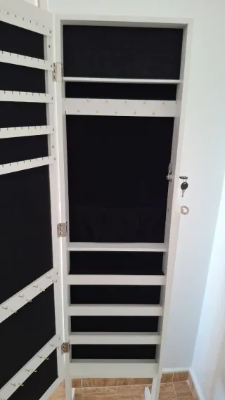 Joyero de pie con espejo blanco