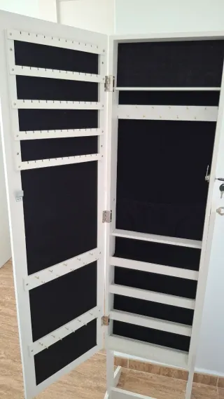 Joyero de pie con espejo blanco