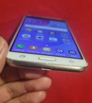 Samsung Galaxy J3 (2016) Bianco libero