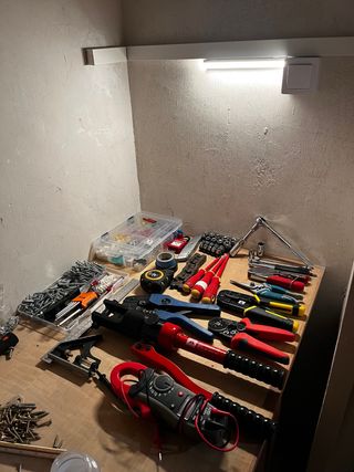 Servicio de instalación y prensado terminales.