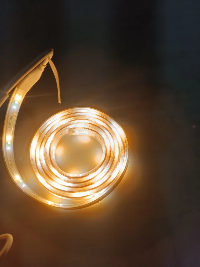 Tira LED Philips Hue B2Y0858