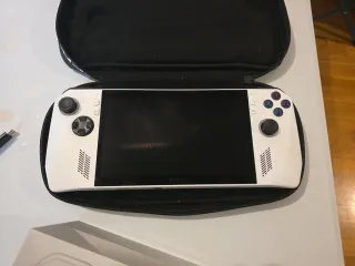 ROG Ally Z1 Extreme 512GB + Funda + Caja + Cargad.