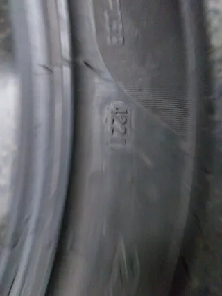 (P89) 295/40R20 106Y pirelli P.Zero