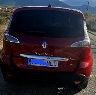 Renault Scenic 2012
