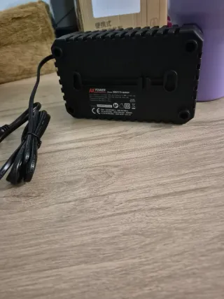 Cargador AX POWER 20V Li-Ion