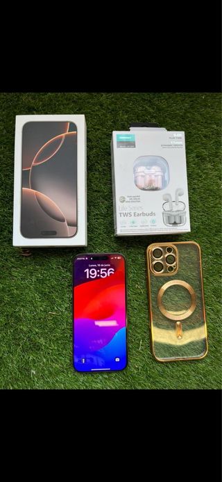 iPhone 16 Pro Max 256GB Dorado