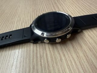 Garmin Fenix 5 con correas y protector