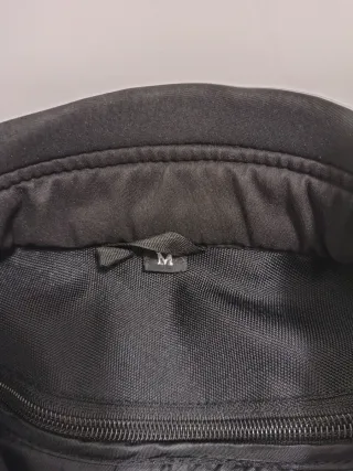 Chaqueta de moto negra