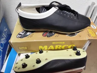Botas de fútbol Marco Negras