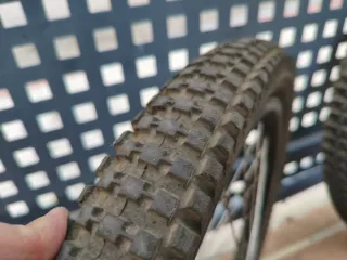 Llantas Monty Trial B-219 T-219