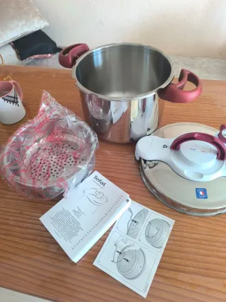 Olla a presión Tefal ClipsoMinut