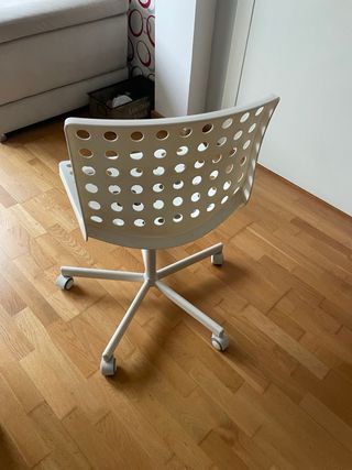 Silla de escritorio giratoria Ikea blanca